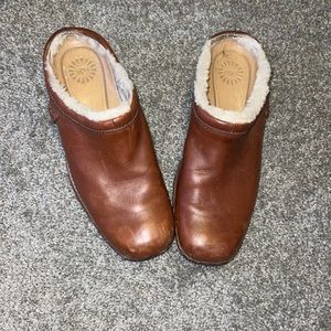 Ugg Ugg slides size 8